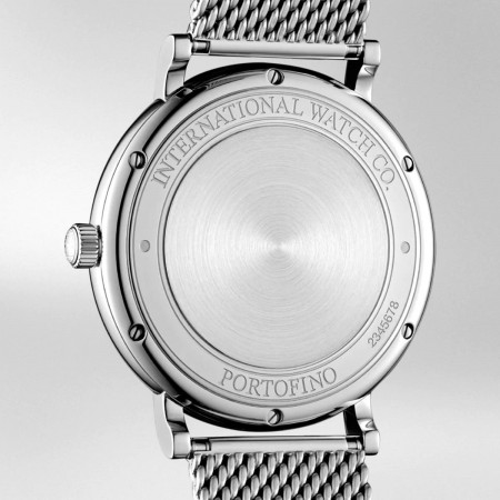 Montre IWC -  Épaisseur : 9.2 Mm